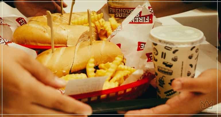 Firehouse Subs amplia presença com entrada no mercado de delivery