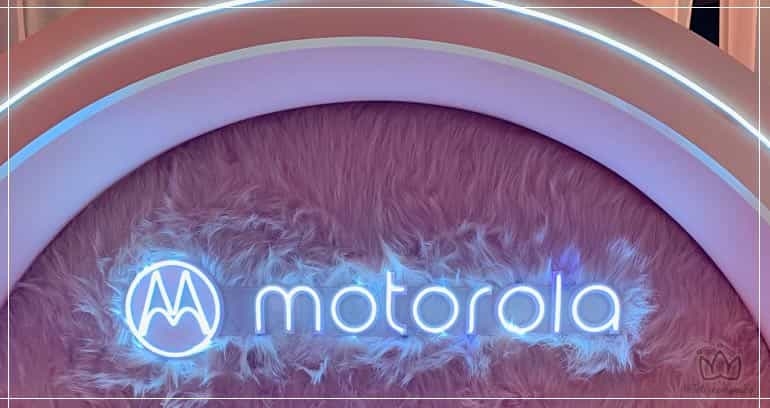 MOTOROLA EM PARCERIA COM A PANTONE | LANÇAMENTO