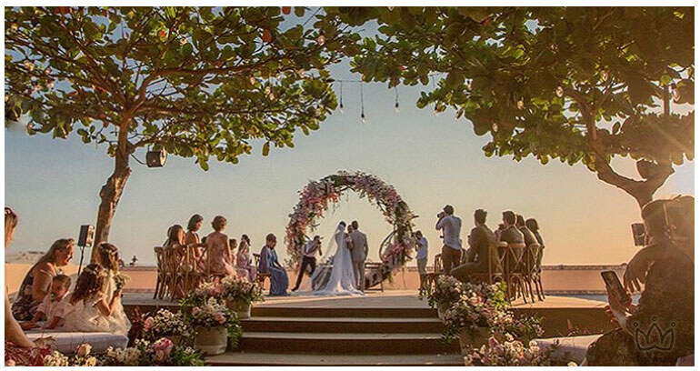 Camila Queiroz e Klebber Toledo | O verdadeiro Casamento Real