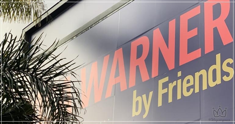 CASA WARNER BY FRIENDS | Réplica de Cenários Famosos da Série Encantam os Fãs