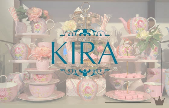Visita a Kira Festas